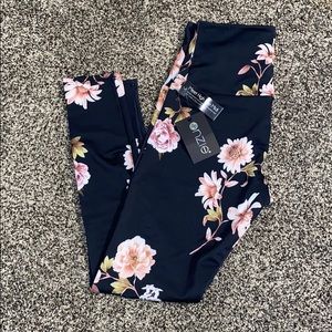 NEW Onzie high rise midi leggings XS